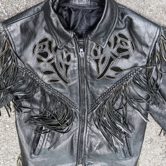✨SOLD✨Vintage Rose Fringe Leather Black Moto - Picture 3 of 12